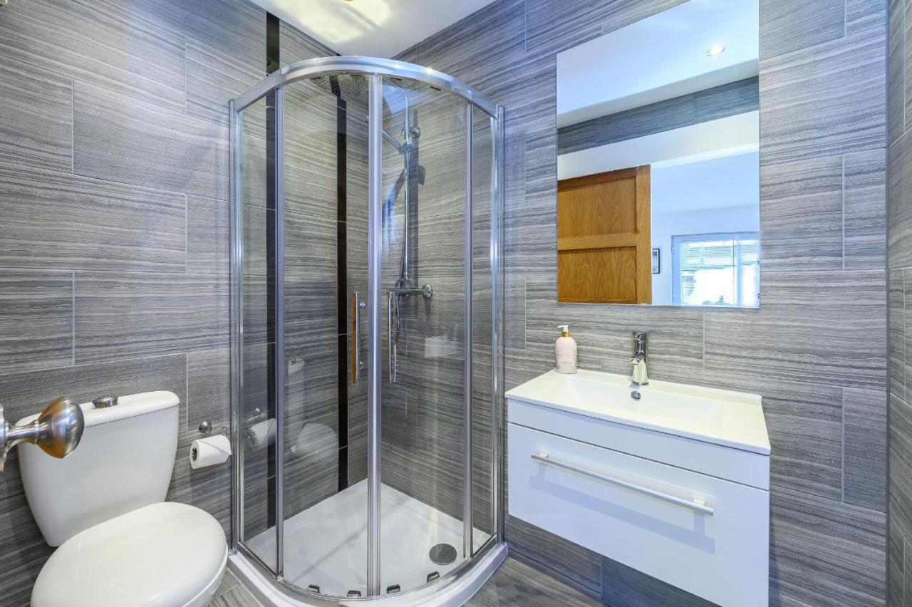 Southside Flat With Private Garden! Apartment กลาสโกว์ ภายนอก รูปภาพ