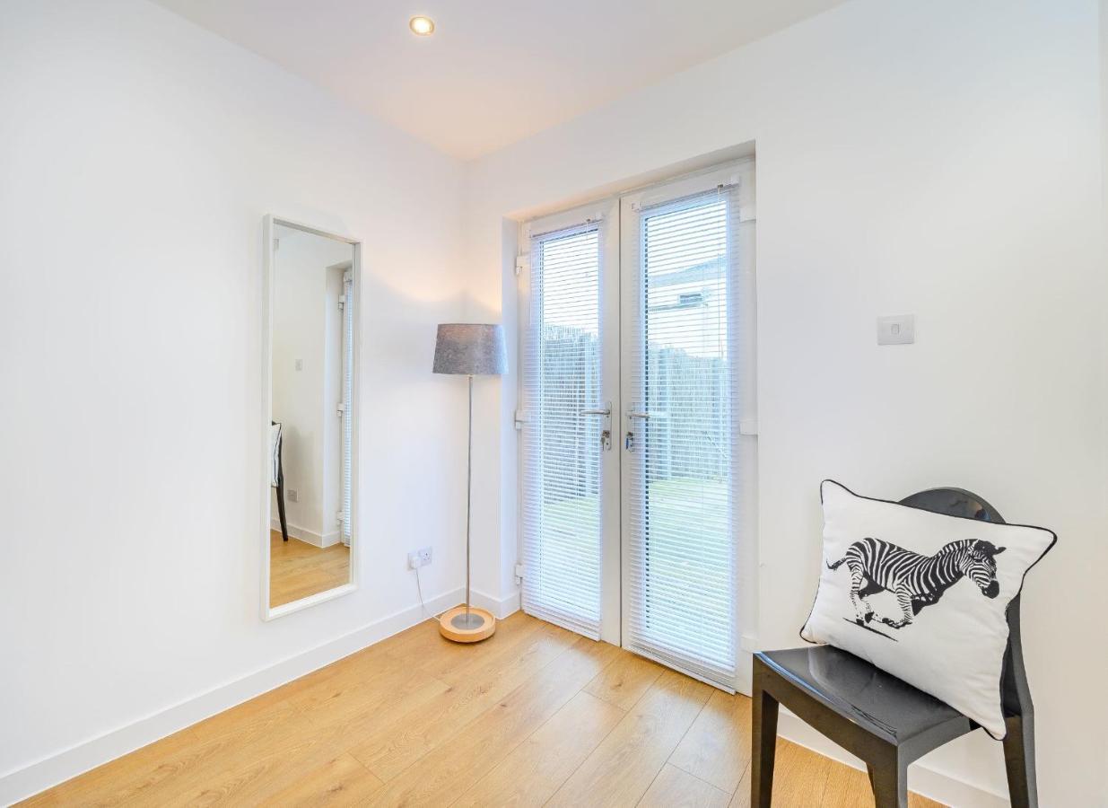 Southside Flat With Private Garden! Apartment กลาสโกว์ ภายนอก รูปภาพ